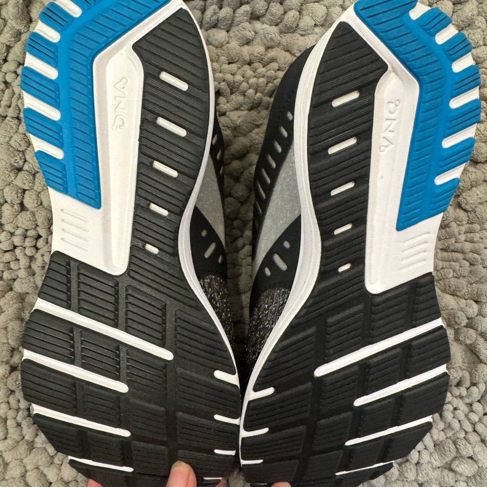 Brooks Black and Gray Running Shoes - Picture 3 of 4